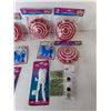 Image 2 : Barbie Style Table Umbrella, Clothing & Pony Figurines, Misc. Cannot Ship