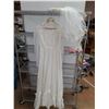 Image 1 : * Wedding Dress - Approx 6 to 8 Size w/Hat & Bouquet