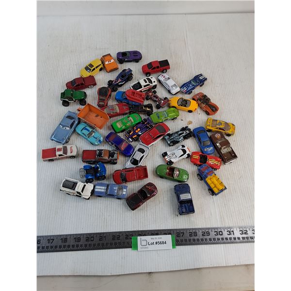 (40+) Toy Vehicles - Mostly Diecast
