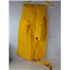 Image 5 : Raincoat + Hood & Overalls, Trunk Net, Hard Hat Liner, Plastic Clamps, Power Adapter