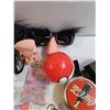 Image 5 : Misc. Items Fakes Nose Glasses, Pins