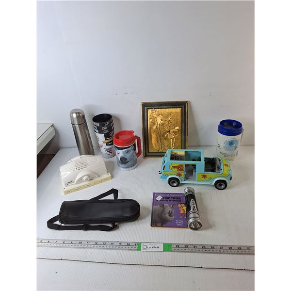 Travel Mugs, Floral Foil Art 10.25" x 8.25", Toy Mystery Machine, Misc.