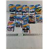 Image 1 : (13) Hot Wheels Cars/Trucks (NIB)