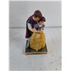 Image 5 : (2) Snow White Collectible Figurines