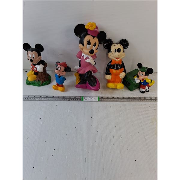 (5) Vintage Hard Plastic Walt Disney Figures/Coin Banks
