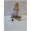 Image 4 : Lot of Assorted Ceramic Figurines/Building