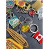 Image 5 : Assorted Keychains