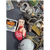 Image 3 : Assorted Keychains