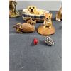 Image 5 : Assorted Decor