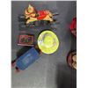 Image 6 : Assorted Decor
