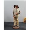 Image 4 : Decor. Assorted Figurines, Thermometer,