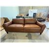 Image 2 : New – Hydeline Vault Collection Premium Hand Rubbed Leather Sofa  – Retail : $2995