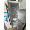 Image 5 : New - Forno Salerno 33" Side-by-Side Refrigerator - RV: $2699 CAD (Model FFRBI1805-33WHT) - Tested,
