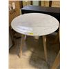 Image 2 : Marble-style Round Dining Table, H29" x Dia. 31.5"