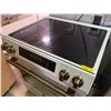 Image 9 : Forno Express 30" Induction Range (inner door glass is broken)