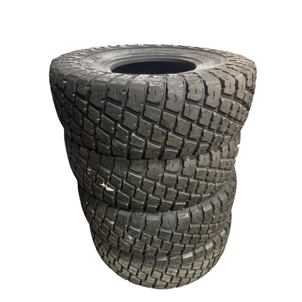 Set of 4 New Black Bear Baja Rally Radial Tubeless M+S Tires - RV: $2000 CAD, 40X13.50R17LT, 6PR, 12