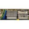 Image 1 : 11-Pcs Gray Plastic Utility Tote