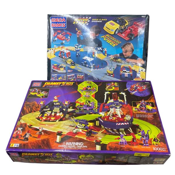 2-Pcs Mega Bloks Sets: Motor Sport Speedway & Planetoids City