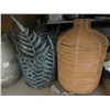 Image 2 : 5 Home Decor - Rattan Wrapped Lamp Base and 3 Various Style Planters