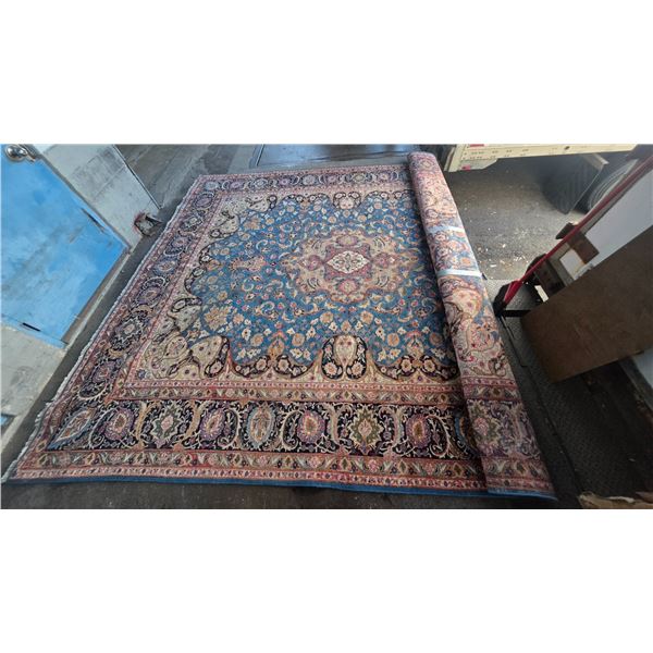 Hand Tufted Persian Madellion Area Rug - Navy & Cream Floral Pattern - Approx 155in x 114in