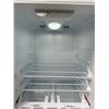 Image 5 : Midea 30" Top Mount Freezer Refrigerator - Tested, Powers on - minor door dent (MRT18S2AWW)