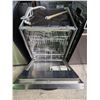 Image 5 : Miele Stainless Steel Dishwasher