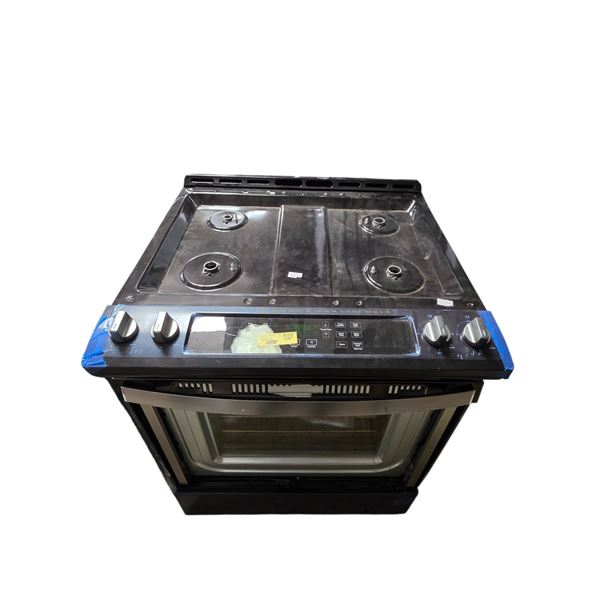 Whirlpool 30" Front-Control Gas Ranges - damaged outer glass and missing control knobs
