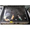 Image 2 : FORNO Electric Range Oven - shattered cooktop and missing control knobs