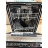 Image 3 : Built-In Dishwasher