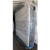 Image 2 : 13" Sealy Posture Pedic Plus King Mattress