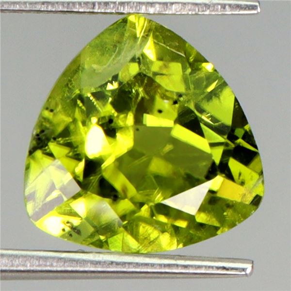 3,92 CT. TRILLIANT CUT NATURAL UNHEATED TOP RICH GREEN PERIDOT - APPRAISED REPLACEMENT VALUE CAD 1,5