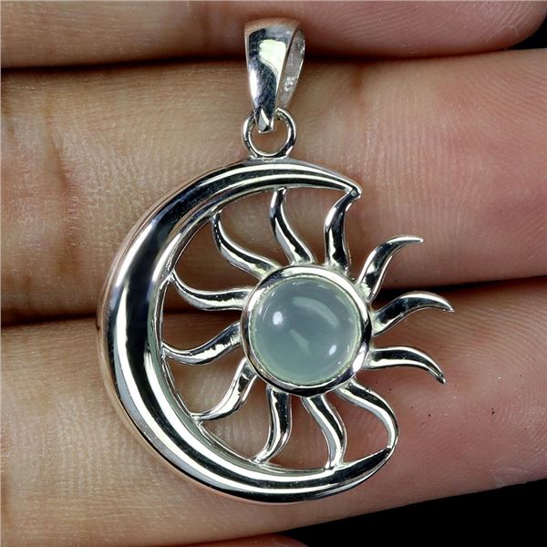 6MM SUN-SHAPED ROUND CHALCEDONY PENDANT IN 14K WHITE GOLD OVER 925 STERLING SILVER