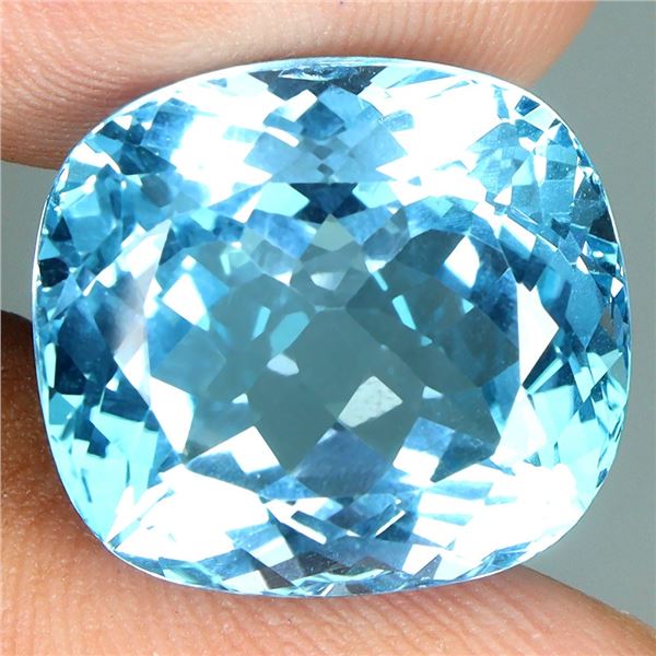 BIG 22 CT. ANTIQUE CUT TOP SWISS BLUE TOPAZ - APPRAISED REPLACEMENT VALUE CAD 1.320