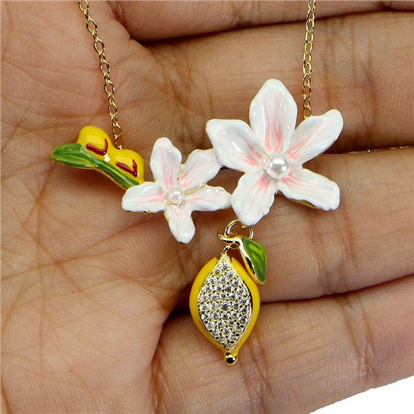 MOTHER OF PEARL PENDANTIN 14K WHITE GOLD OVER 925 STERLING SILVER â€“ 18 INCHES LO
