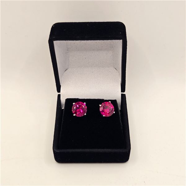 6.00 CT TW ROUND CUT SYNTHETIC RUBIES CLEAR WITH INTENSE BLOOD RED COLOR SET IN 4 CLAW V HEAD SET IN