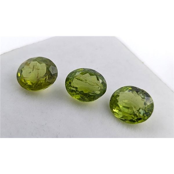 13.67 ct Certified Himalayan Peridot gemstone Parcel ($10,252 Appraisal)