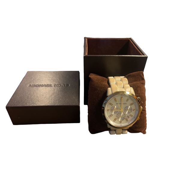Michael Kors Watch w/Box