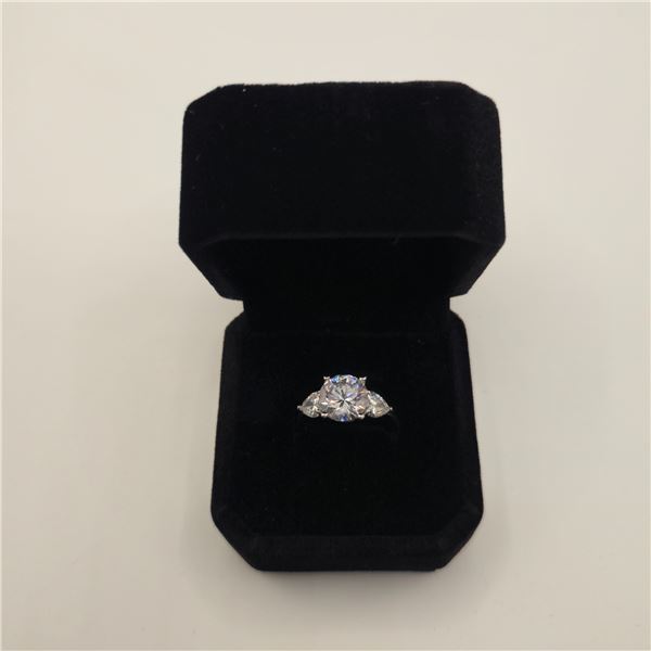 925S 3.0ct Simulated Diamond (CZ) Trinity Ring w/ Heart Cut Sidestones - Size 7, Mounted in 925 Ster