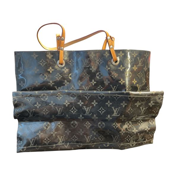 Hand Bag (Not Authenticated)