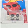 Image 4 : Hot Wheels Target Kool Kombi