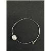 Image 3 : Silver w/ Large Pearl Bangle