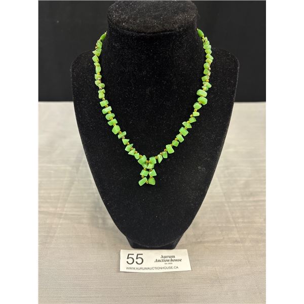 Lovely Vintage Green Stones Necklace