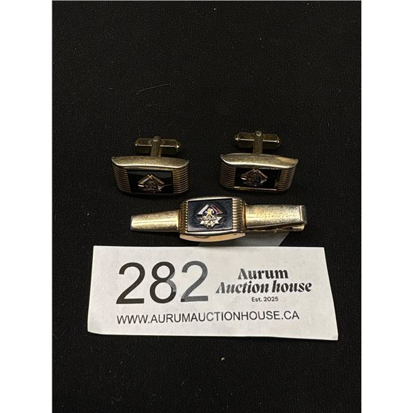 Vintage Pair of Anson Gold Tone Fraternity Cufflink w/ Matching Tie Bar Set