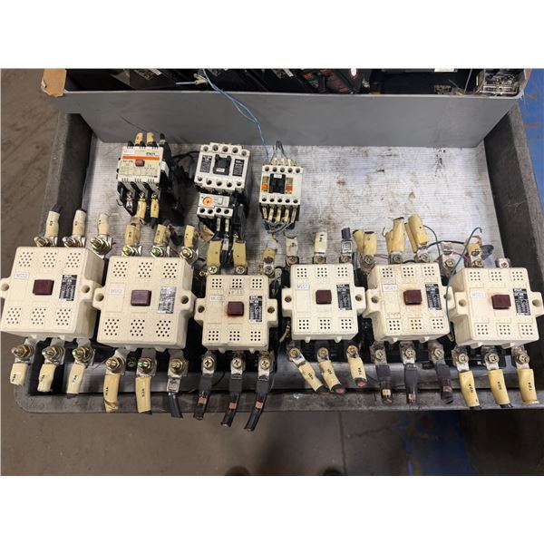 Lot of Fuji Electric Contactors