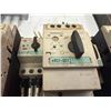 Image 4 : Lot of Siemens Circuit Breakers