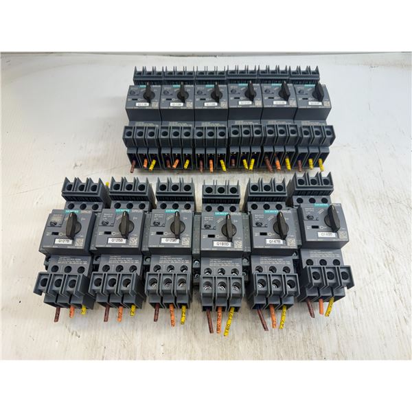 Lot of Siemens Circuit Breakers