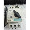 Image 3 : Lot of Siemens Circuit Breakers