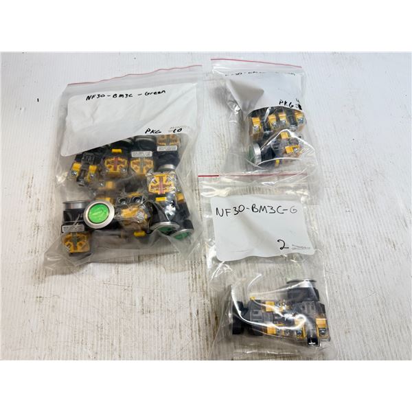 Lot of (16) KOINO #NF30-BM3C Pushbuttons