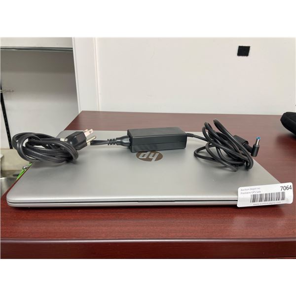 HP Laptop with Chargeing Adapter