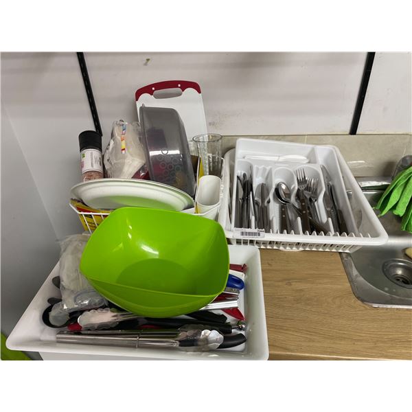 Lot of AssortedÂ Kitchen Items Including Cutlery, Bowls, and Dish Rack